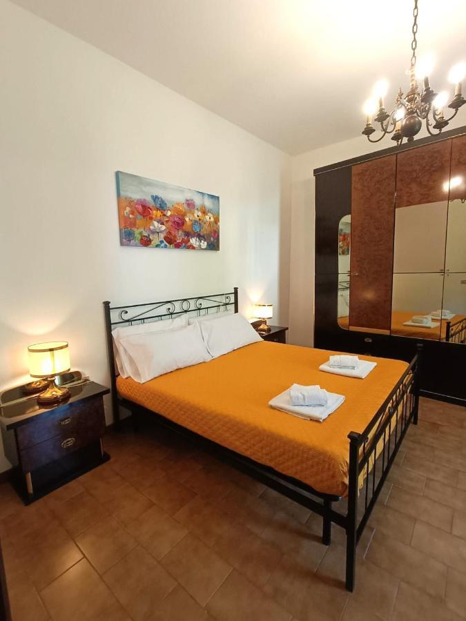 Riva Bianca Castle Holiday Home Lierna Dış mekan fotoğraf