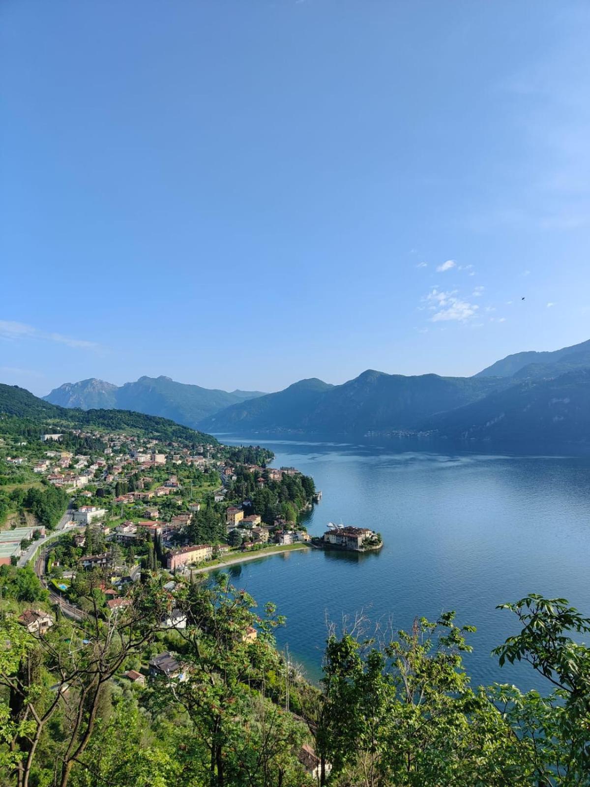 Riva Bianca Castle Holiday Home Lierna Dış mekan fotoğraf